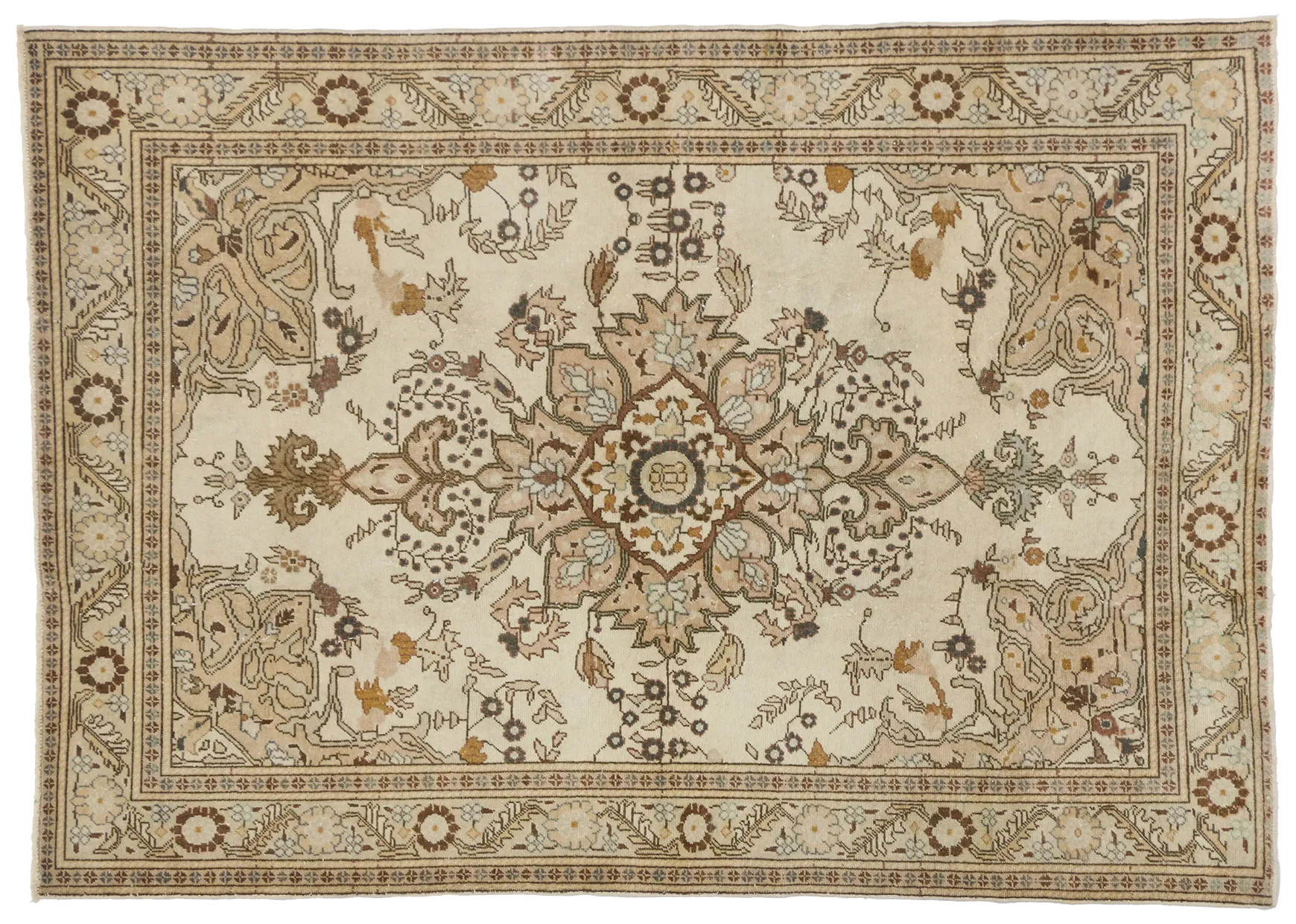 5 x 7 Vintage Sivas Rug 52133