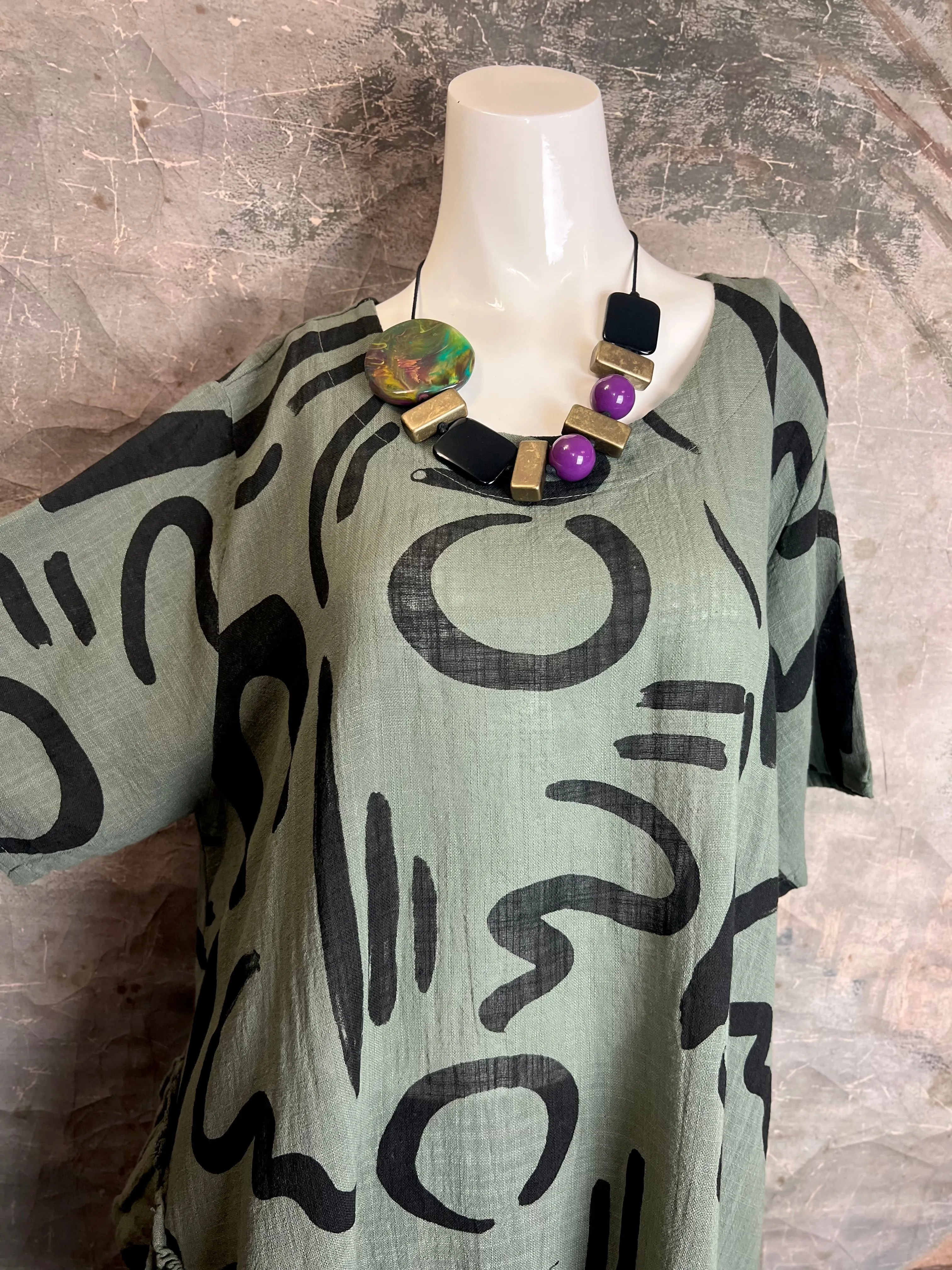 91307 ART Gibberish Ruffle Top-OLIVE