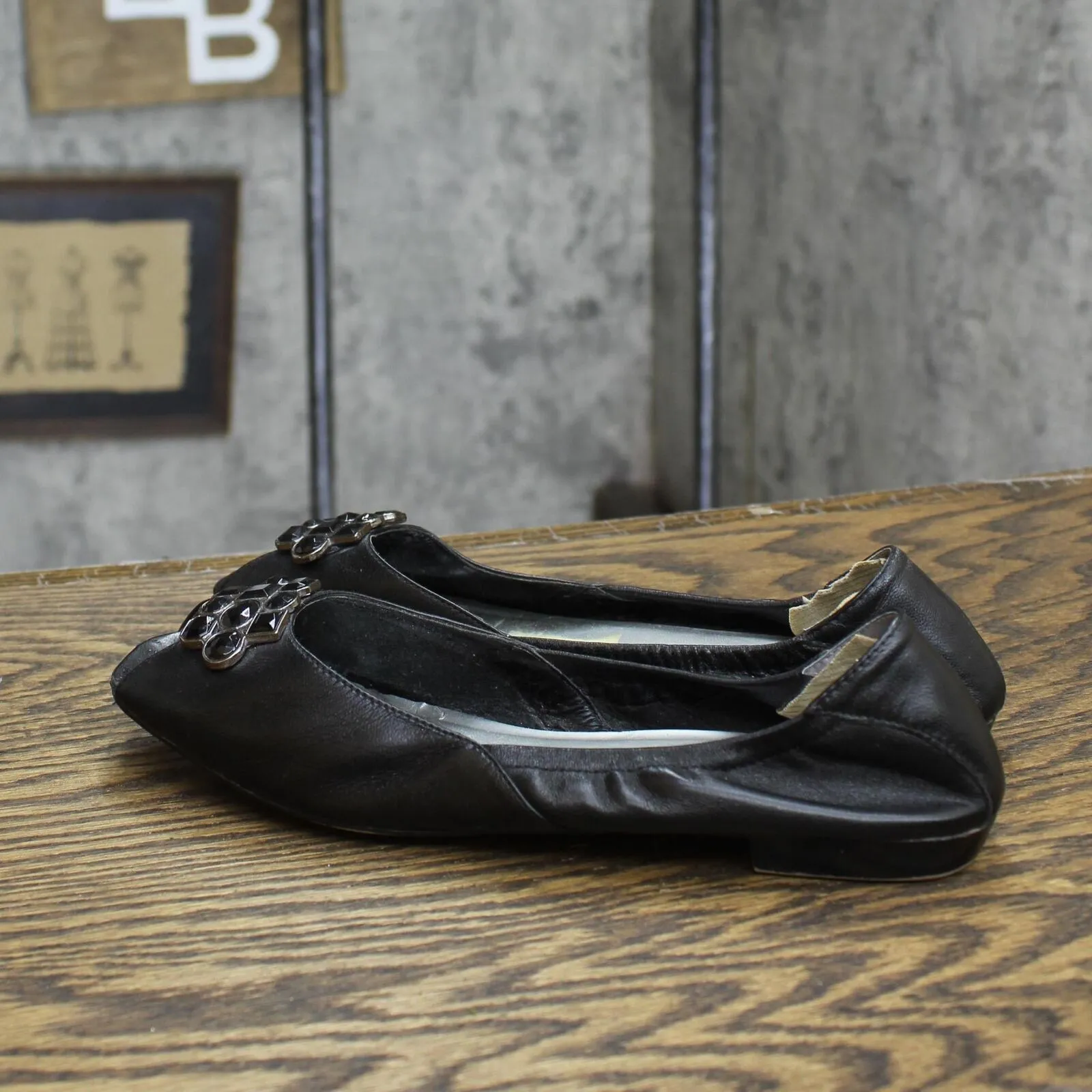 A New Approach Womens Vintage Rhinestone Open Toe Leather Flats Black 6.5M