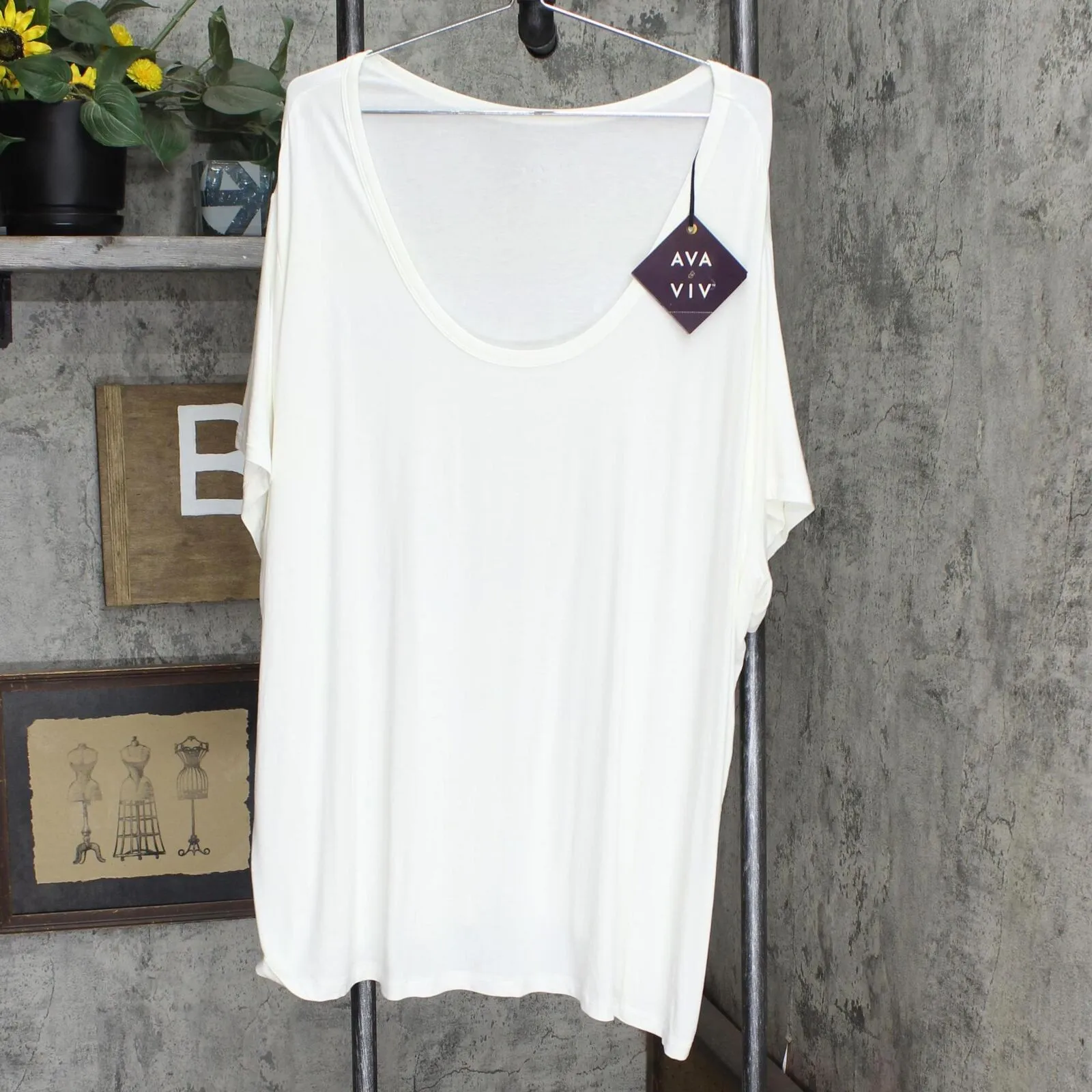 Ava & Viv Plus Size Perfect Tee Fresh White 4X 00529975