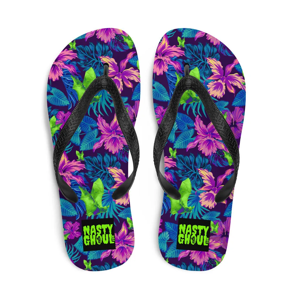 Bat Goth Hawaiian Print Flip-Flops / All Over Print