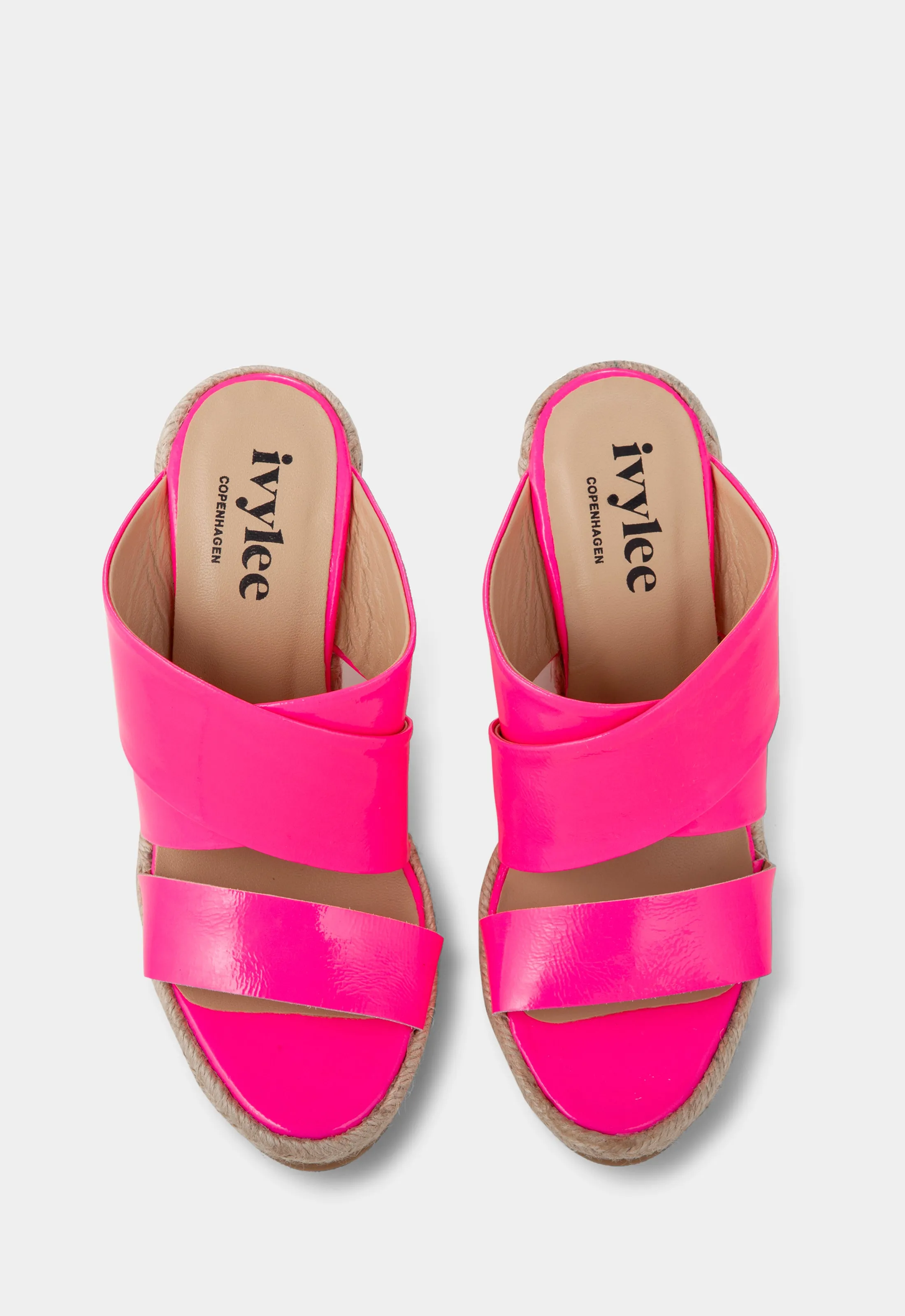 Bella - Patent Pink