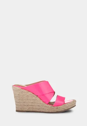 Bella - Patent Pink