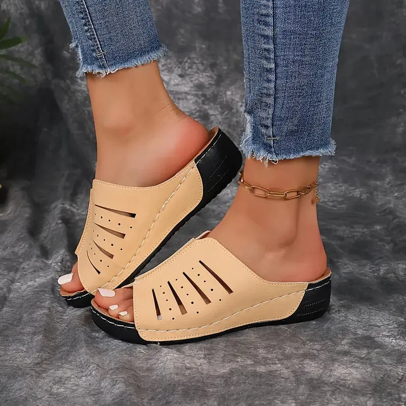 Brunilda® | Beach Slippers With A Low Wedge Heel
