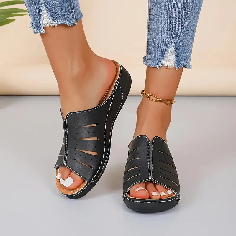 Brunilda® | Beach Slippers With A Low Wedge Heel