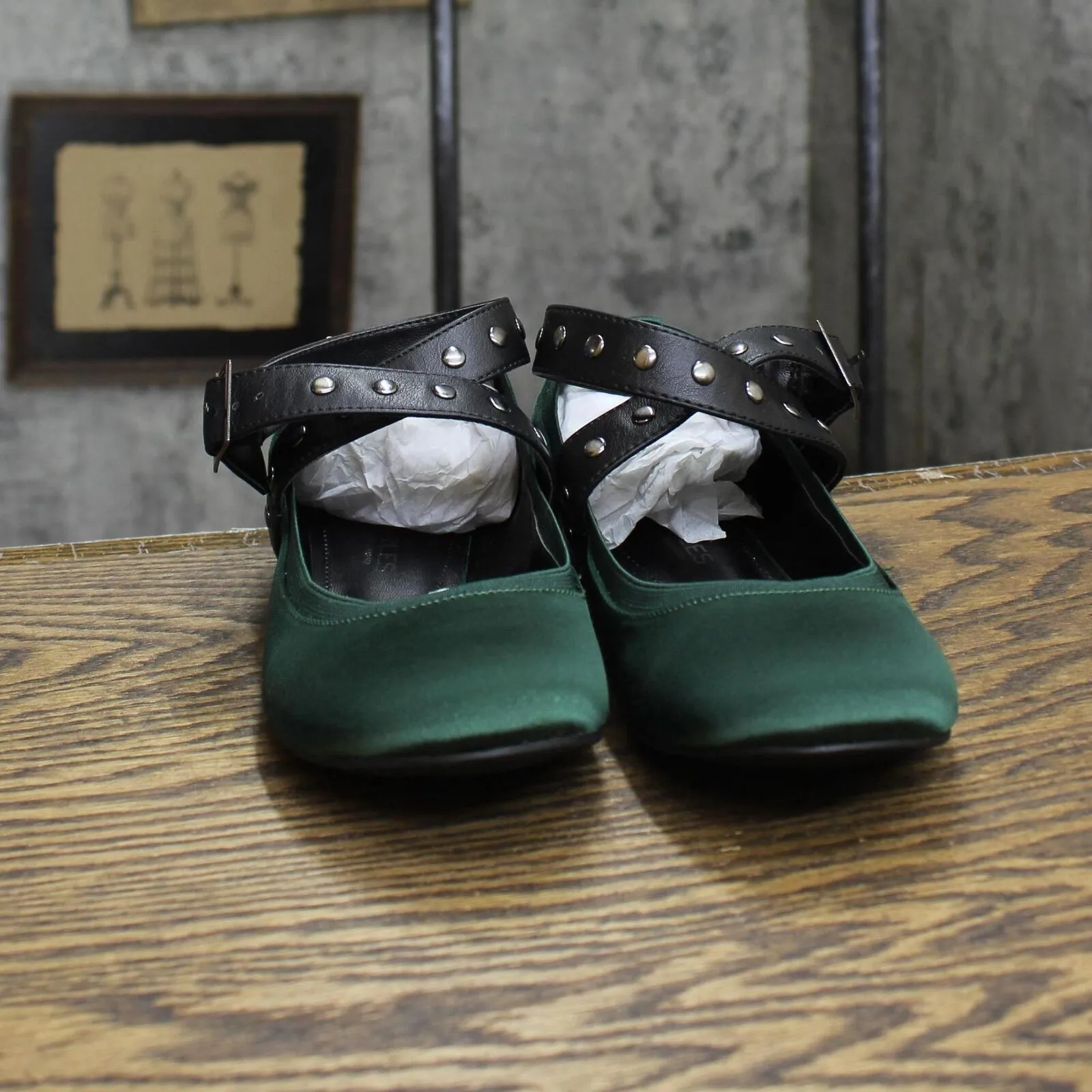 Charles by Charles David Womens Vintage Wrap Satin Flats 1673d6a333ad98 Green 7M
