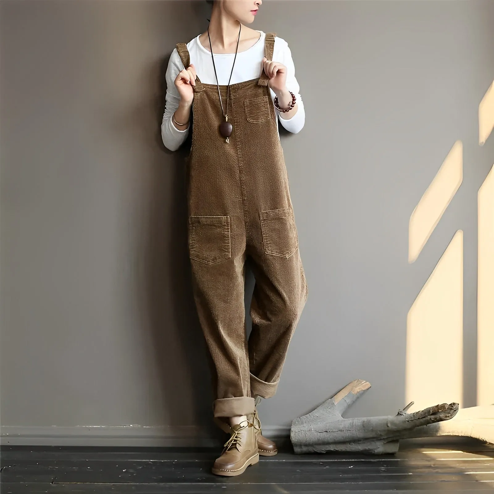 Clara - Lässiger Frühlings Cord-Overall für Damen