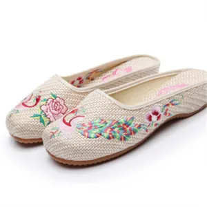 Comfy Embroidered Round Toe Linen Slippers