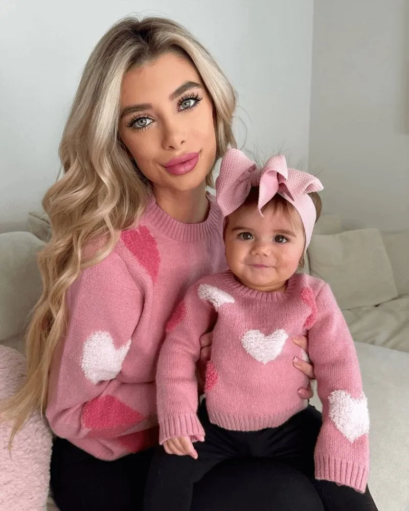 Danielle Hearts Sweater - Dusty Rose and White