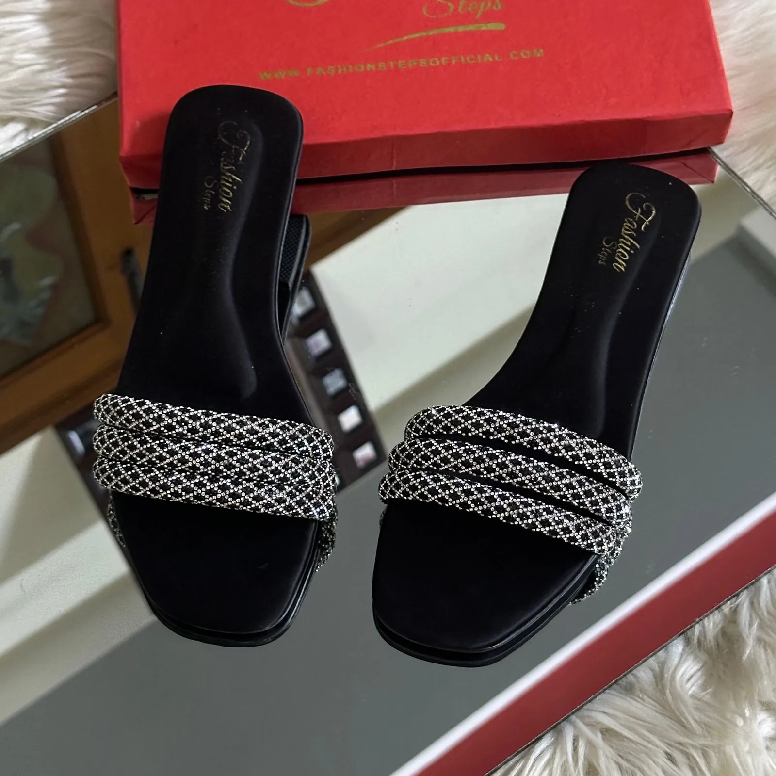 Flatitude Flats