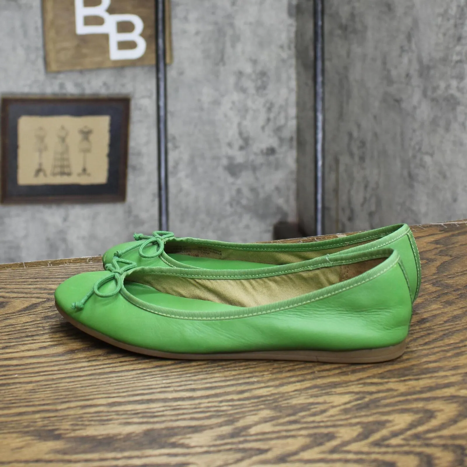 Franco Sarto Womens Vintage Box Flats 1673eb18e0612c Green 6.5M