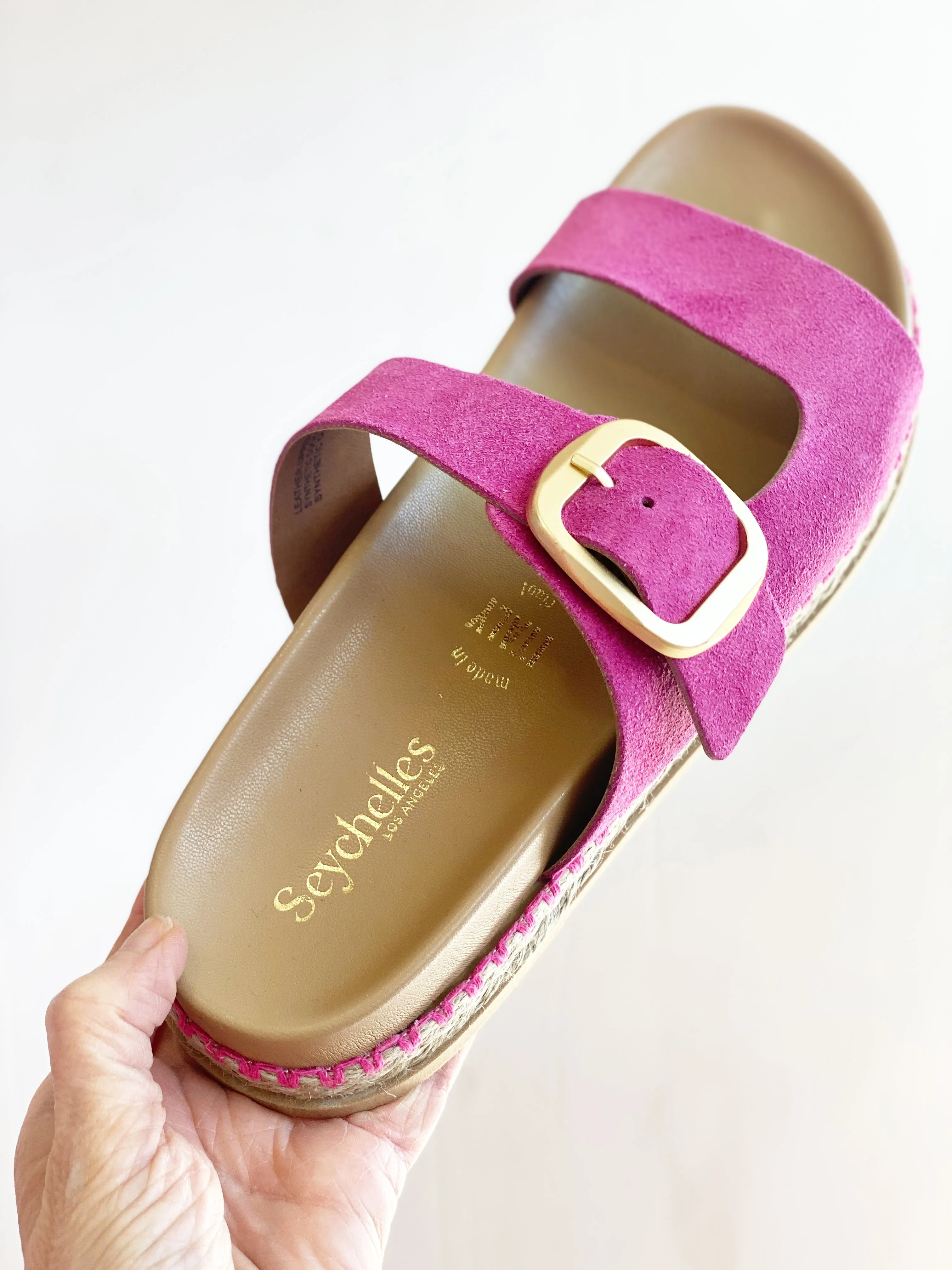 Getaway Sandal - Fuchsia