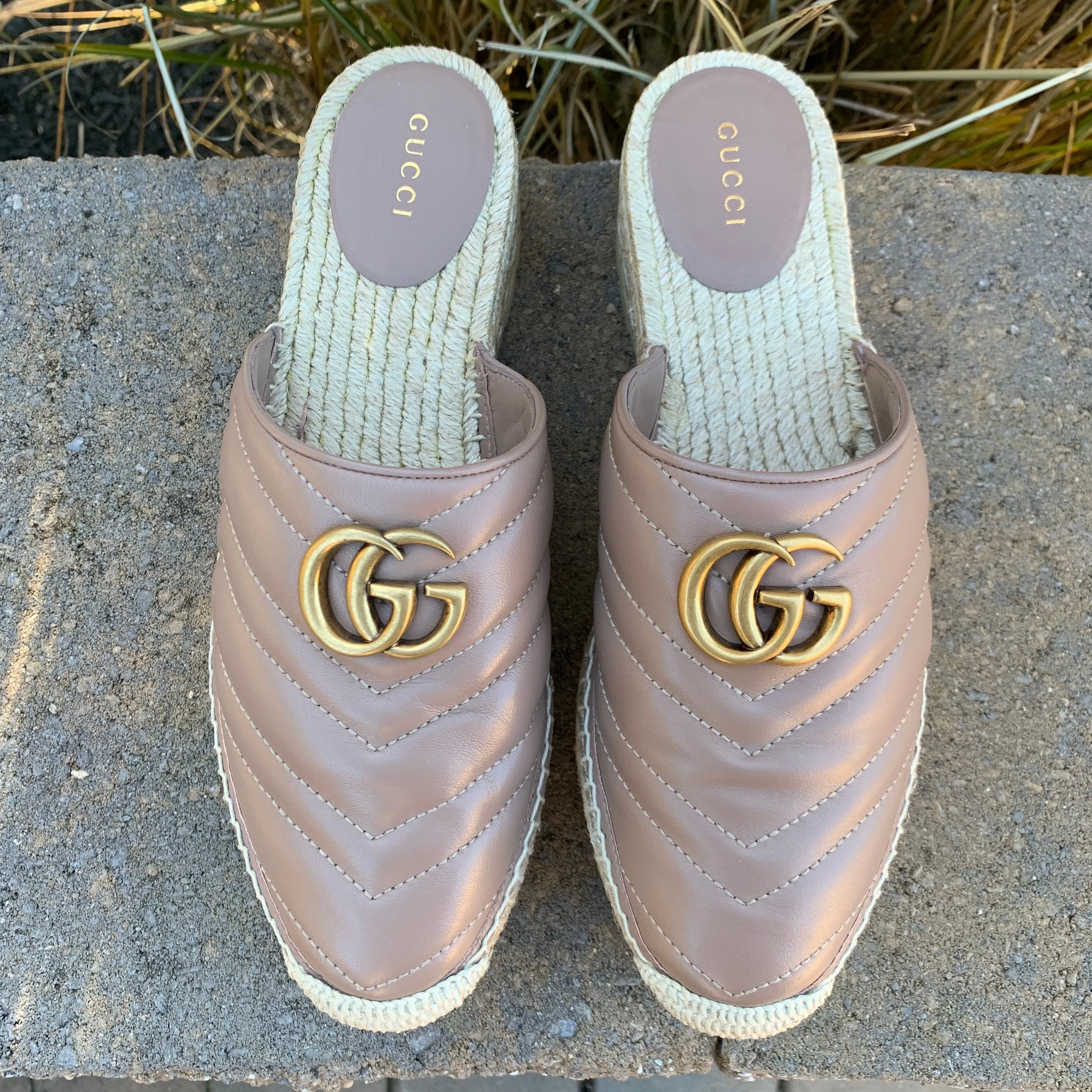 Gucci GG Pilar 50 Raffia And Leather Espadrilles in Porcelain Rose
