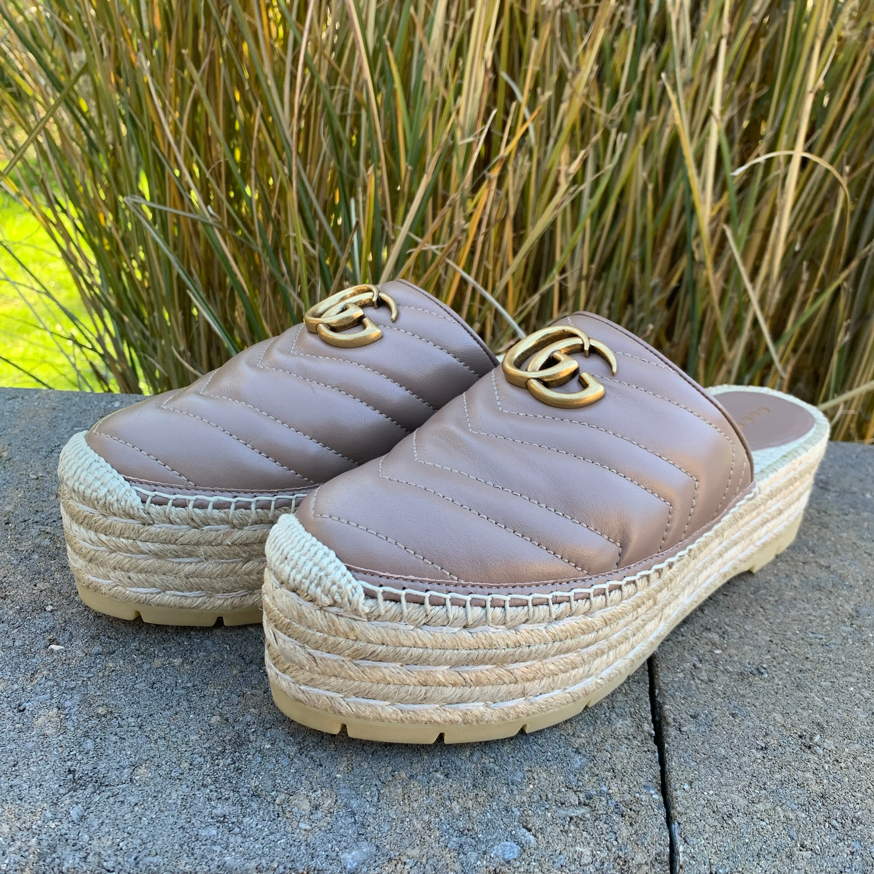 Gucci GG Pilar 50 Raffia And Leather Espadrilles in Porcelain Rose