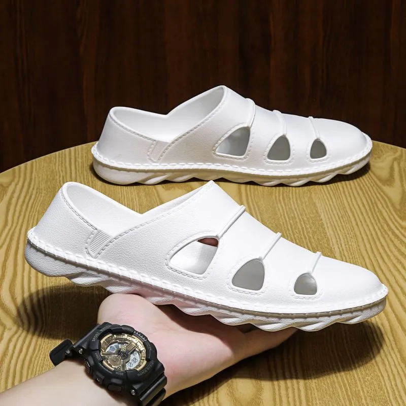 INSTOCK-Slippers for men non-slip beach sandals soft bottom