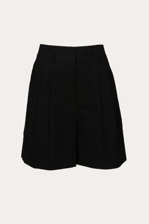 LIGHTWEIGHT SHORT