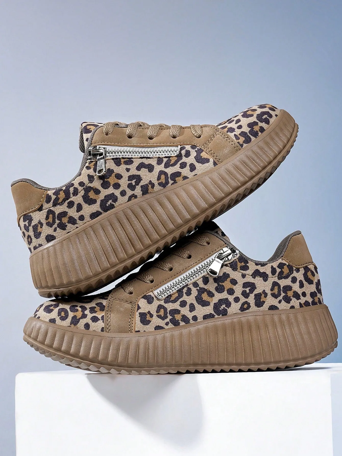 Loretta – Women’s Leopard Casual Shoes
