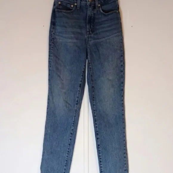 MADEWELL HIGH RISE CURVY PERFECT VINTAGE JEANS