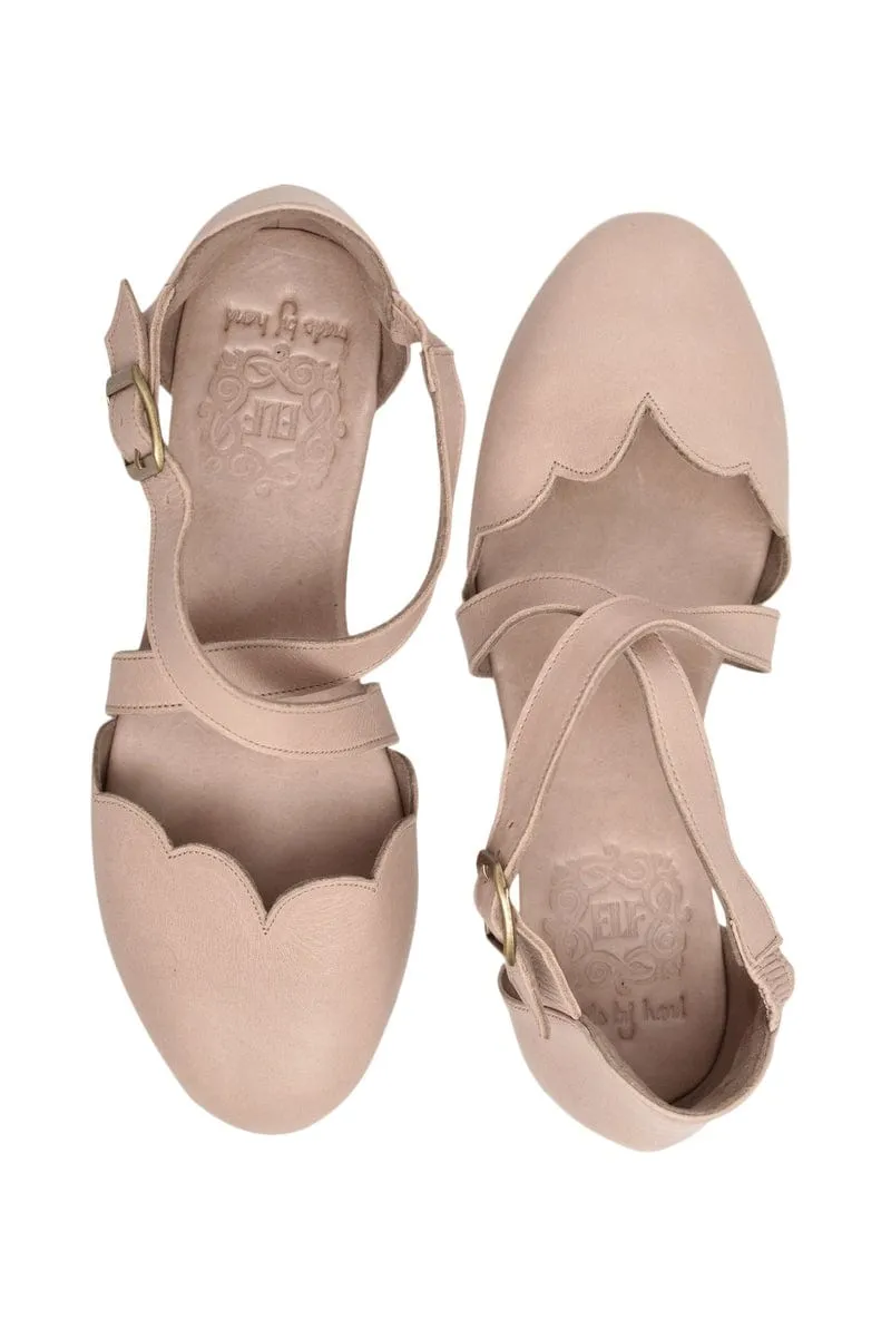 Mangrove Leather Flats in Vintage Beige