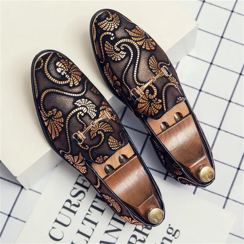 Men's Luxury Vintage Print Slip-On Pointed Toe Dress Shoes
