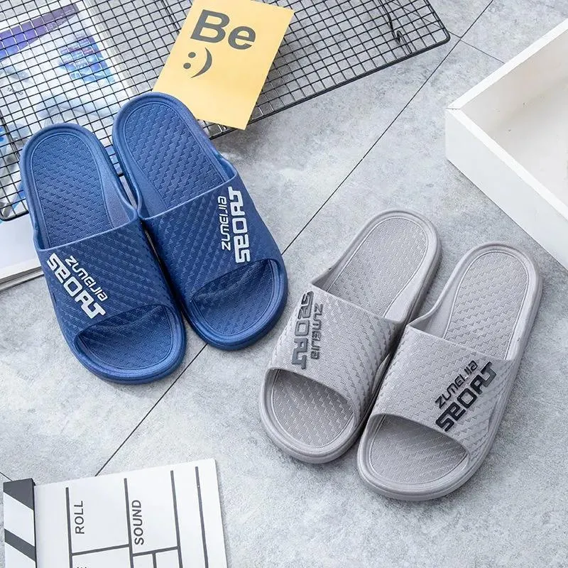 Men's Sandals and Slippers Indoor Slippers and Outdoor Wear Summer Home Bathroom Non-slip Thick Bottom Flip Flops