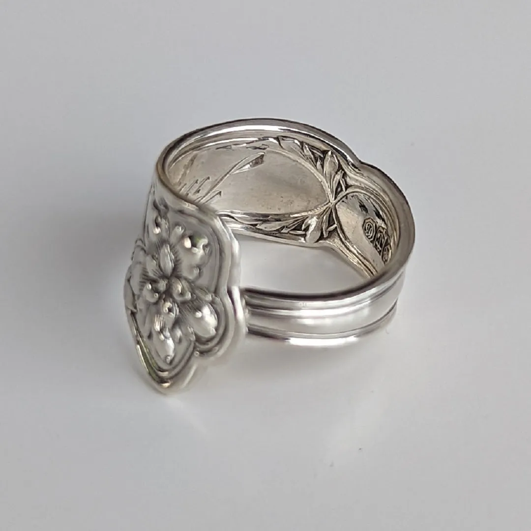 "Daisy" Spoon Ring