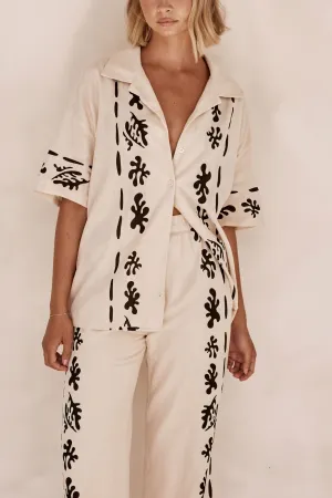 Relaxed Abstract Print Lounge Set
