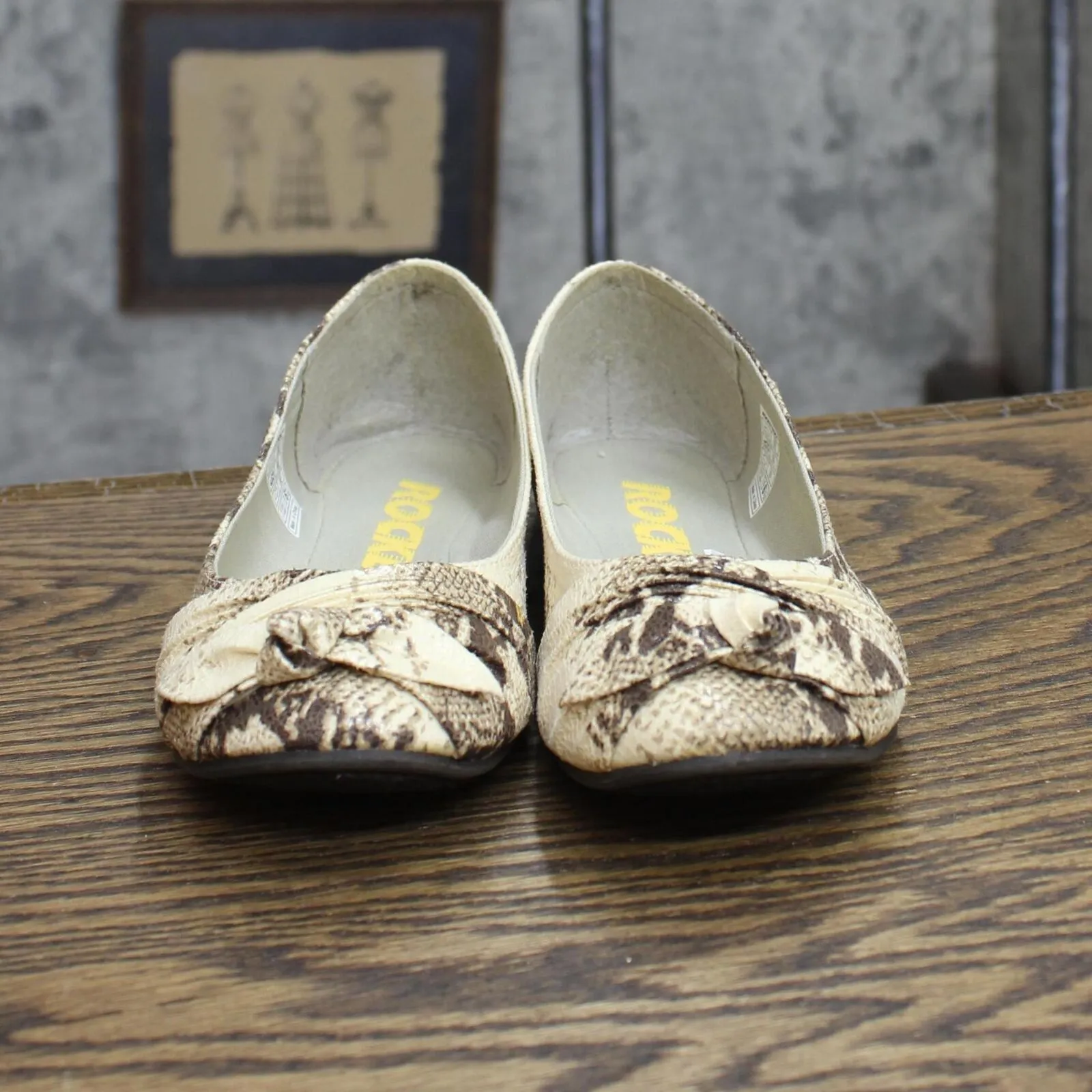 Rocket Dog Womens Vintage Crackle Snake Memories Flats Taupe Brown 6.5M