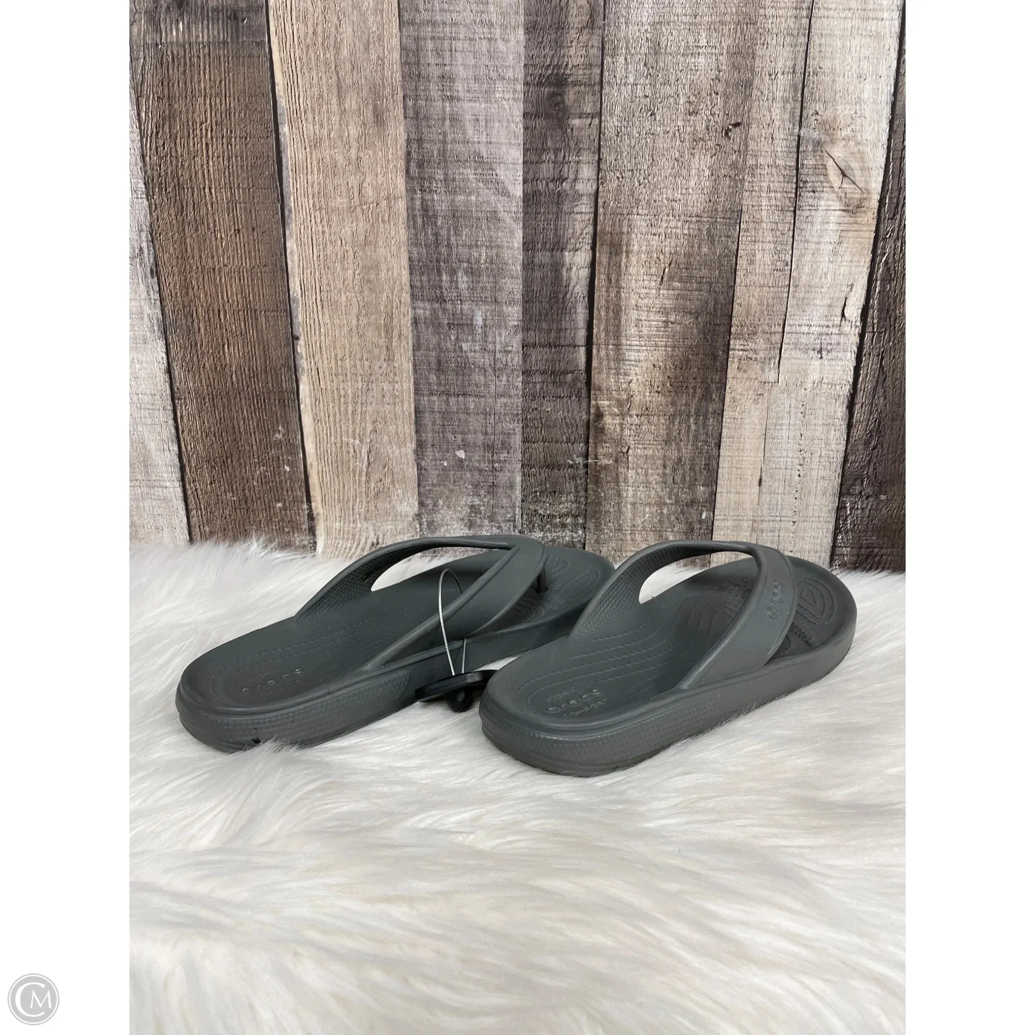 Sandals Flats By Crocs In Grey, Size: 8