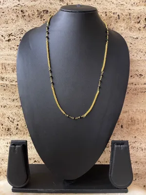 Short Artificial Gold Plated Mangalsutra in South Indian Style Simple Black Beads Gold Chain