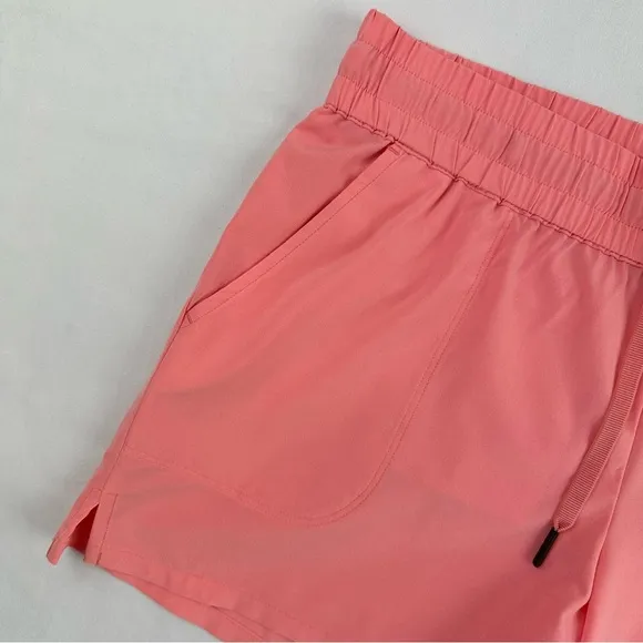 SOUTHERN TIDE Coastal Performance Athletic Shorts in Salmon Pink Size S (NWOT)