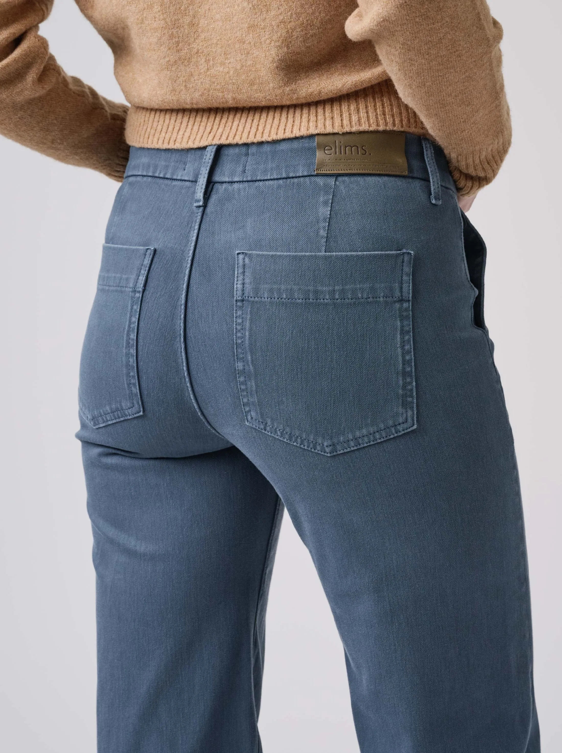 The Malibu Wide Baker  |  Dusty Blue