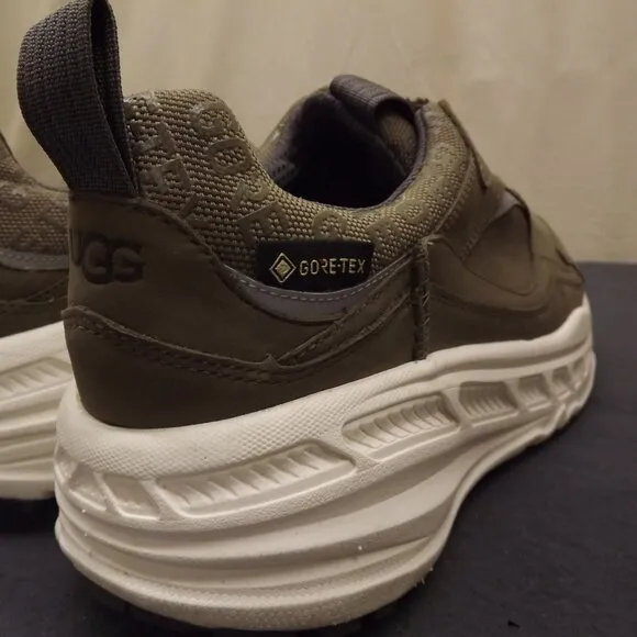 UGG Zip Gore-Tex Waterproof