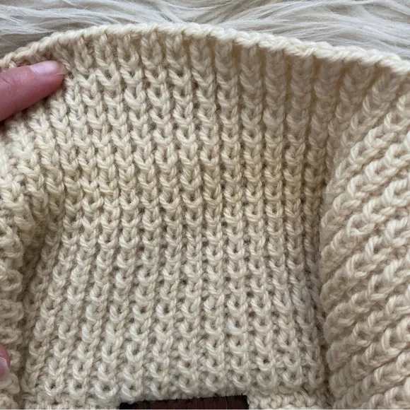 Vintage 60s Gaeltarra Handknit Wool Irish Fisherman Cable Knit Zipper Sweater