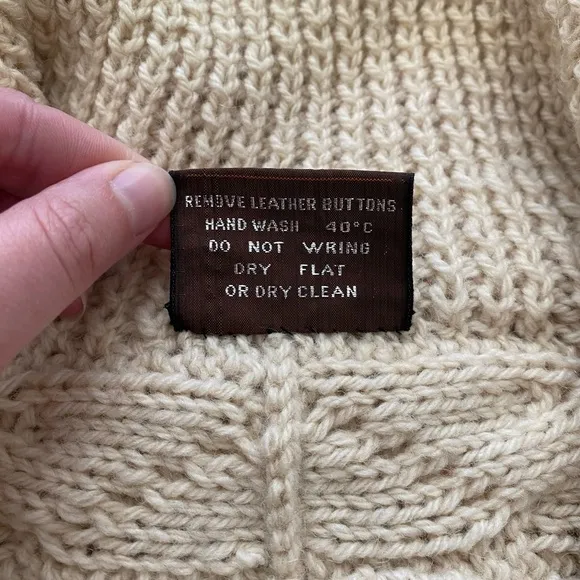 Vintage 60s Gaeltarra Handknit Wool Irish Fisherman Cable Knit Zipper Sweater