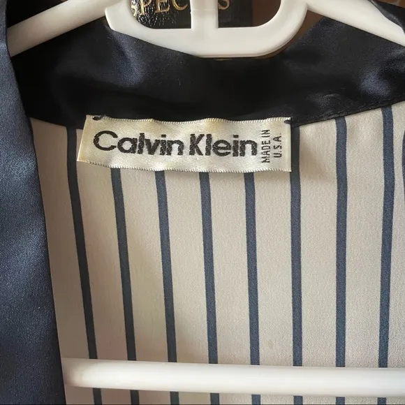 Vintage Calvin Klein navy blue and cream striped robe