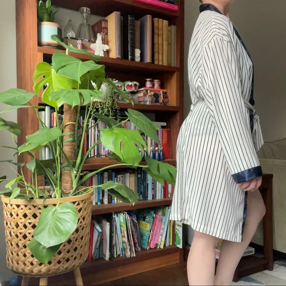 Vintage Calvin Klein navy blue and cream striped robe