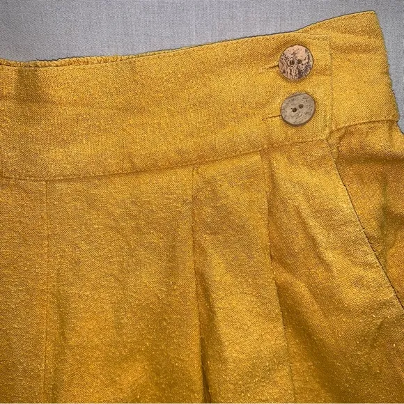 Vintage Pleated Super High Waist Mom Shorts Women S Mustard Yellow Silk 80s 90s