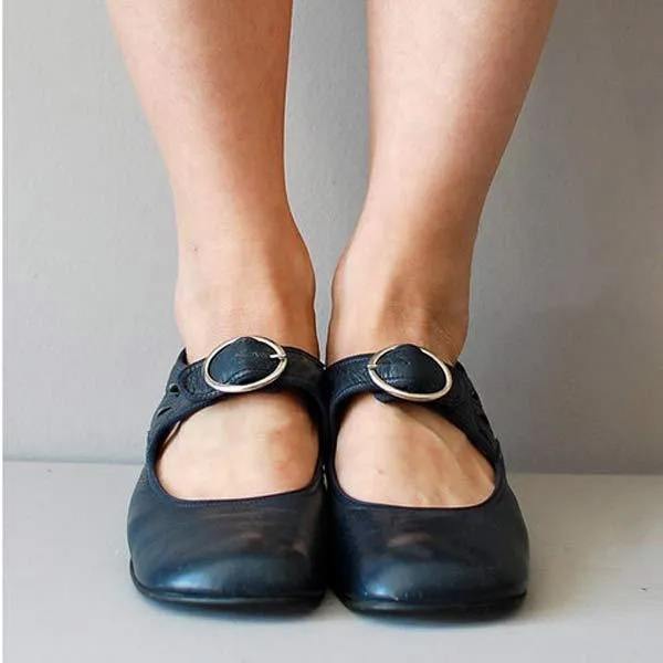 Vintage Rounded Toe Shoes | Classic Style, Durable Material, Comfortable Fit for Everyday Wear