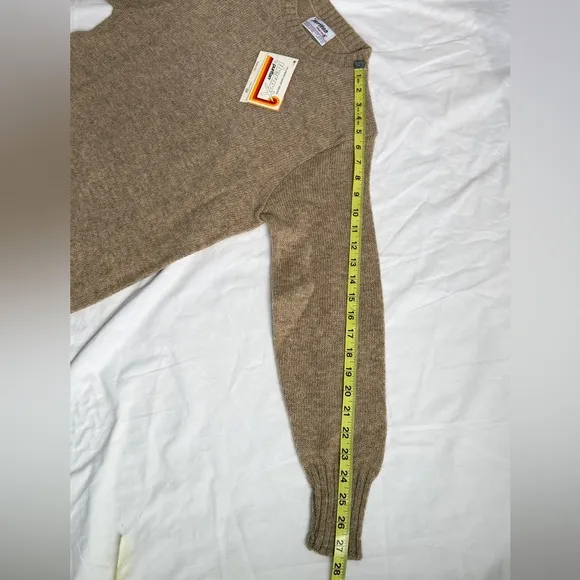 VTG 80s Puritan Made in USA Wool Beige Rustic Crewneck Sweater NWT size M