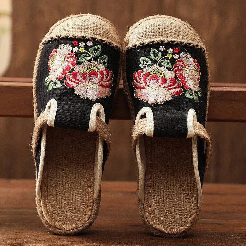 Women Slippers Embroider Summer