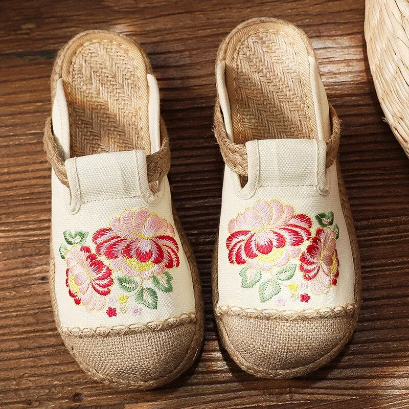 Women Slippers Embroider Summer