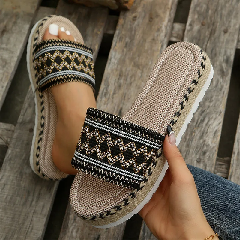 Women's Ethnic Style Thick Sole Woven Holiday Slippers