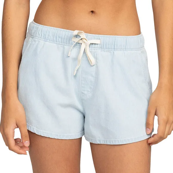 Women's Go To The Beach Mid Shorts