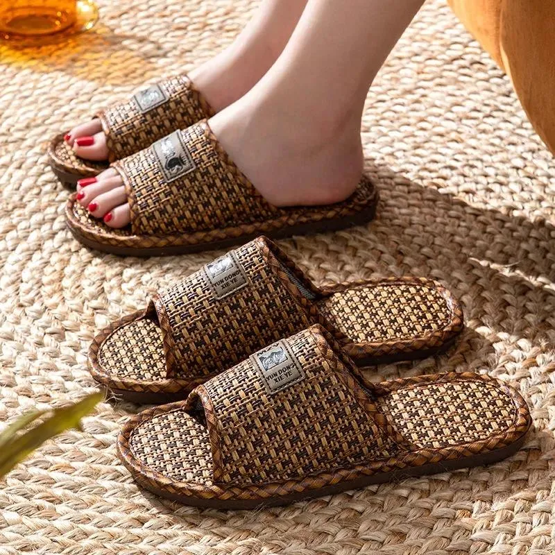 Women's Sandals and Slippers Summer Straw Bamboo and Rattan Couples Home Household Indoor Non-slip Soft Bottom Men's Linen Slippers