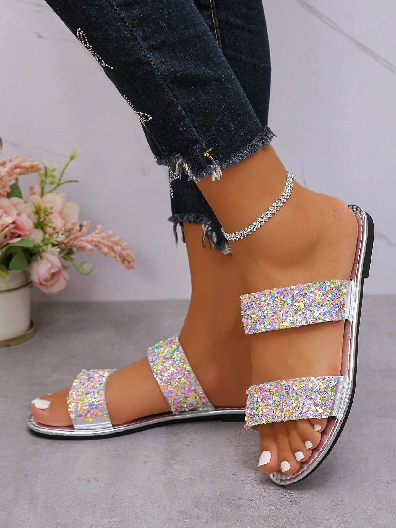 Women's Sparkling Sequin Decorative Slippers, Casual And Comfortable Flat Summer Shoes, Lightweight Beach Shoes, Women's Cool Slippers