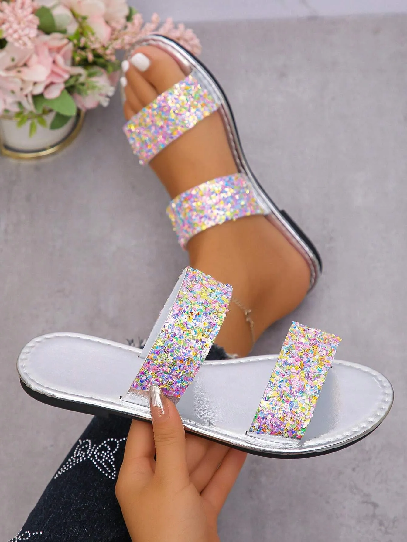 Women's Sparkling Sequin Decorative Slippers, Casual And Comfortable Flat Summer Shoes, Lightweight Beach Shoes, Women's Cool Slippers