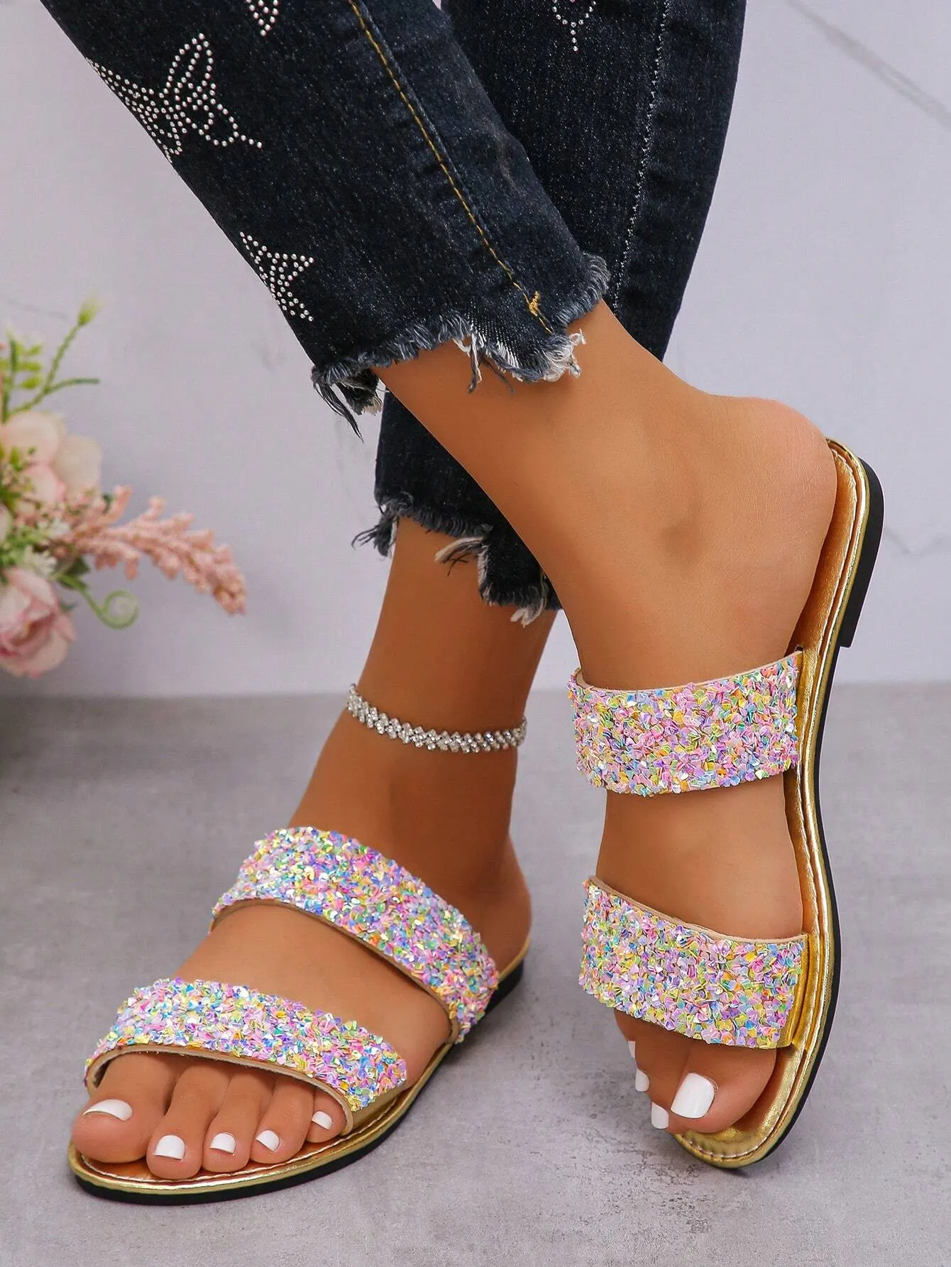 Women's Sparkling Sequin Decorative Slippers, Casual And Comfortable Flat Summer Shoes, Lightweight Beach Shoes, Women's Cool Slippers